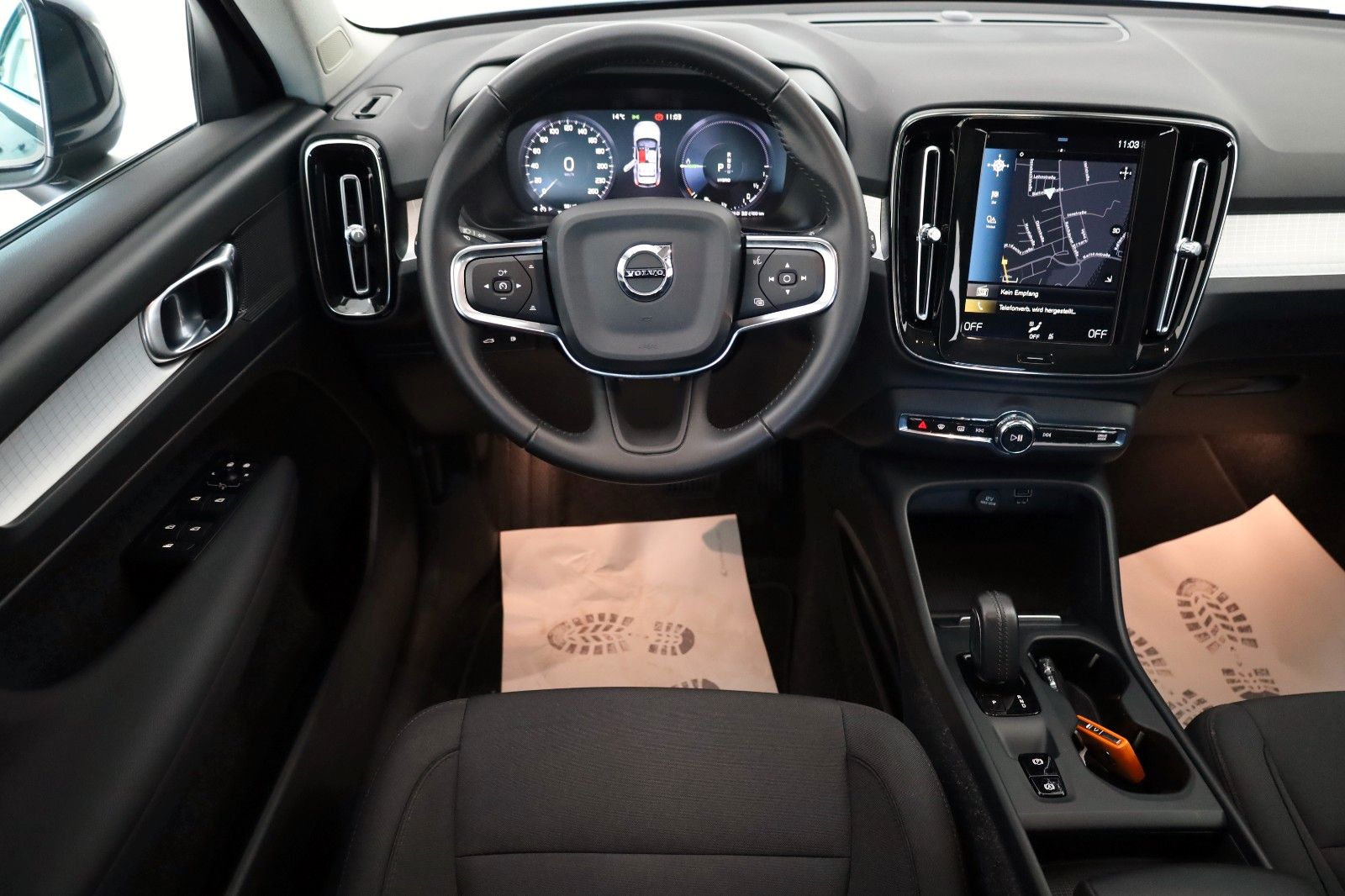Fahrzeugabbildung Volvo XC40 Inscription Expr. Recharge Navi,LED,Apple C