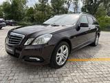 Mercedes-Benz E 350 CDI 7-SITZER/PANO/ENTERTAIN/H&K/AHK/*VOLL* - Mercedes E-Klasse 7-Sitzer