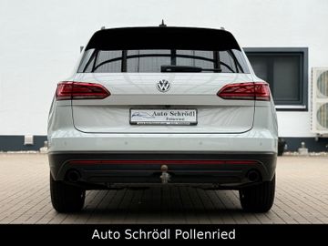 Volkswagen Touareg - 8