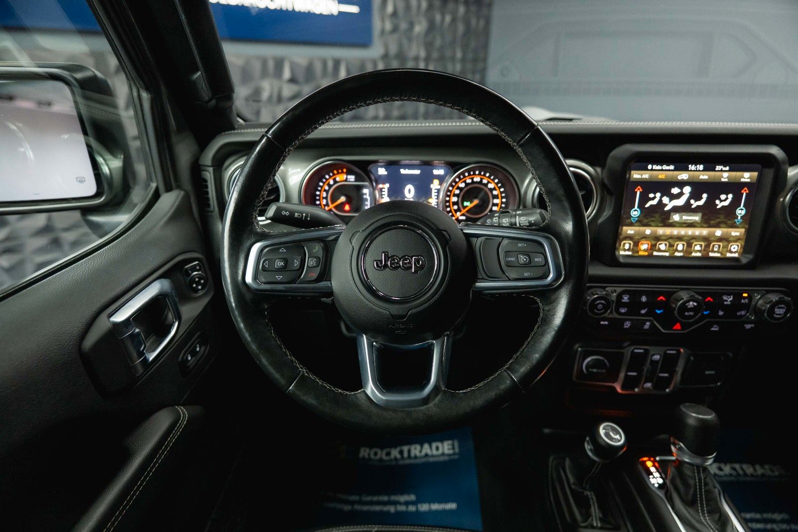 Fahrzeugabbildung Jeep Wrangler 2.0 T UNLIMITED SAHARA OFFROAD 4x4 LED