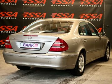 Mercedes E 280 - 5