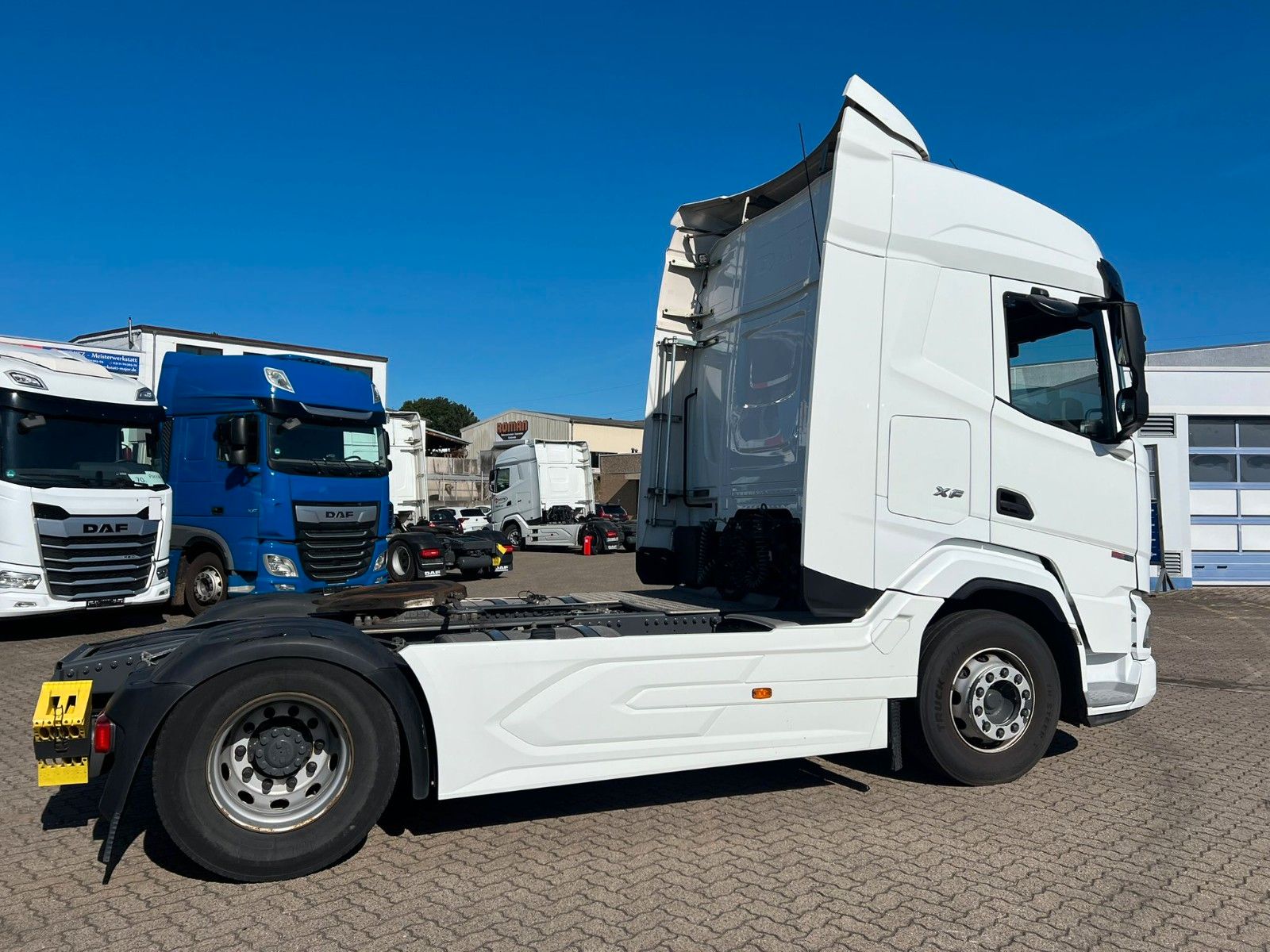 Fahrzeugabbildung DAF 2 Stück XF 480 FT NG, Intarder, Bj. 2022