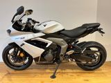 Triumph Daytona 660 - TRIUMPH DAYTONA 660