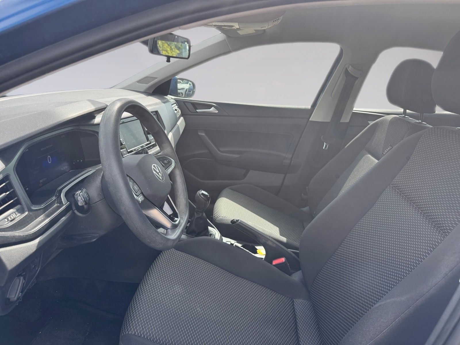 Fahrzeugabbildung Volkswagen Polo VI 1.0 MPI