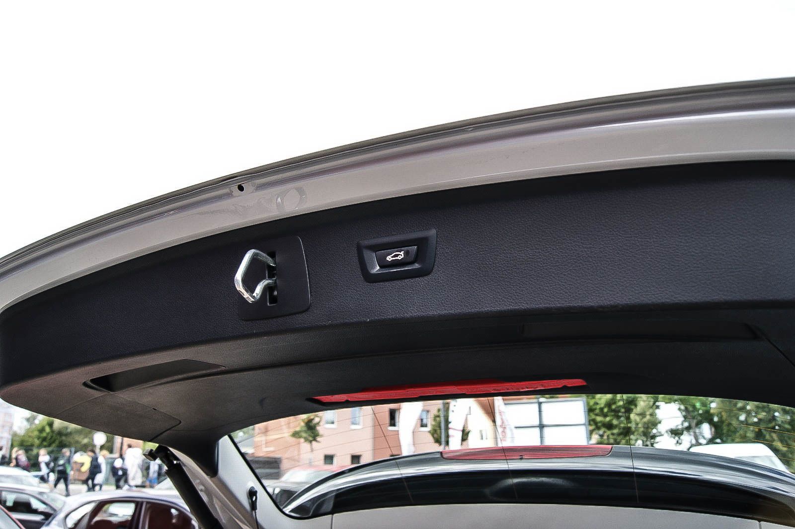 Fahrzeugabbildung BMW 225 xe Advantage Aut LED-SCHEINWERFER SIHZG PARK