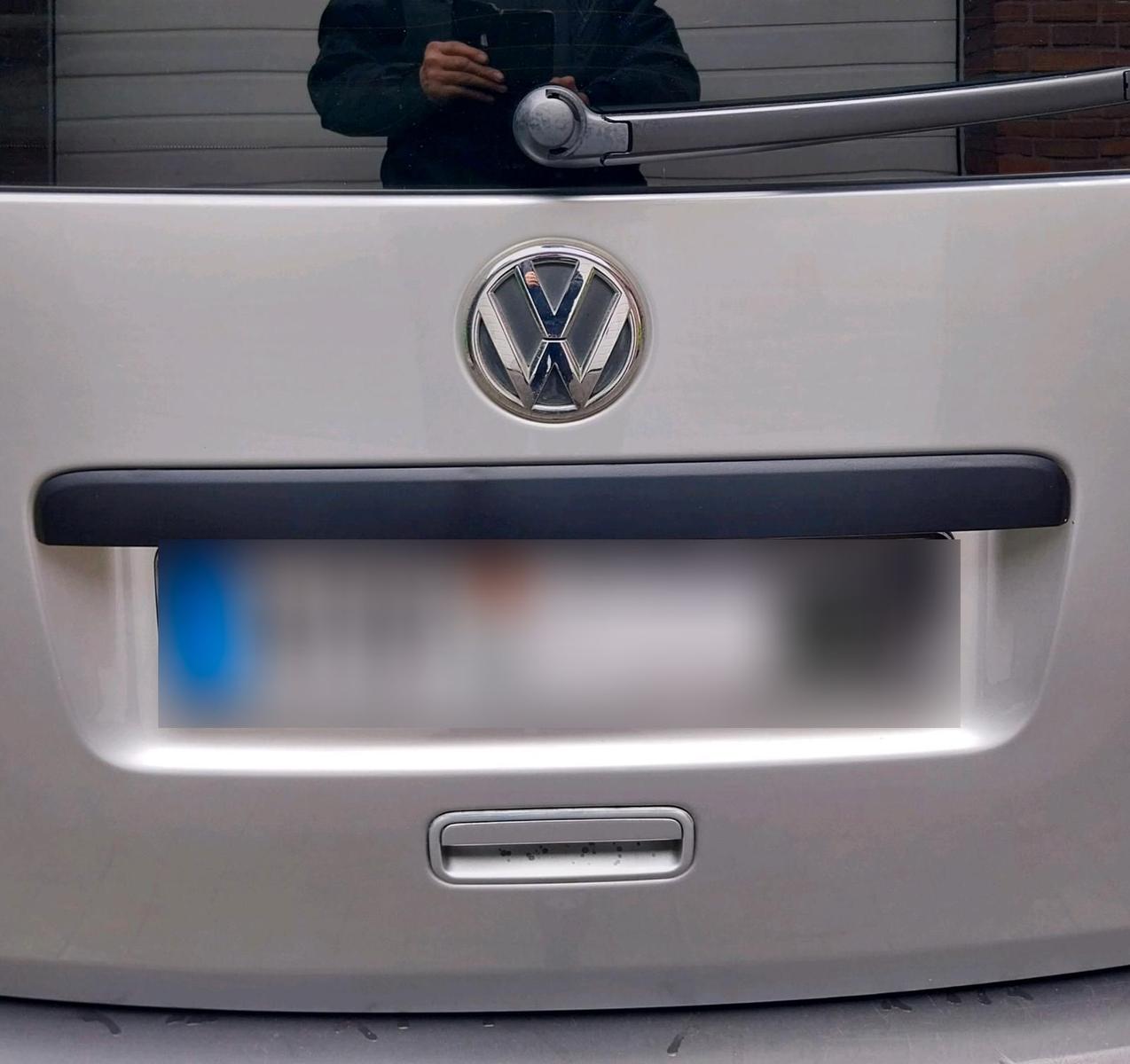 Volkswagen Caddy 2011 — rear view