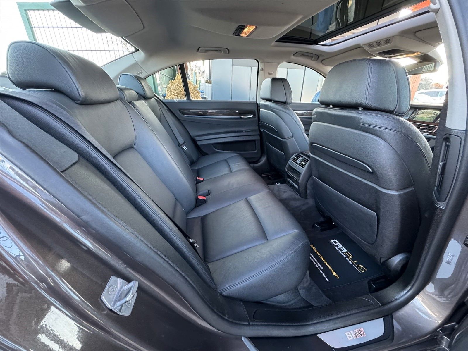 Fahrzeugabbildung BMW 750i xDrive *Bi-Xenon*Top Zustand*Kamera*Memory*
