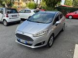 Ford Fiesta 1.2 Benz/GPL 60cv CarPlay - Ford Fiesta mit LPG-Antrieb