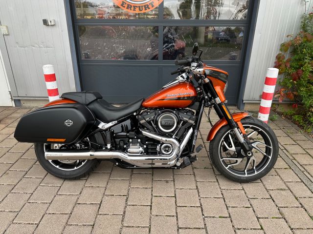 Harley-Davidson Softail FLSB Sport Glide