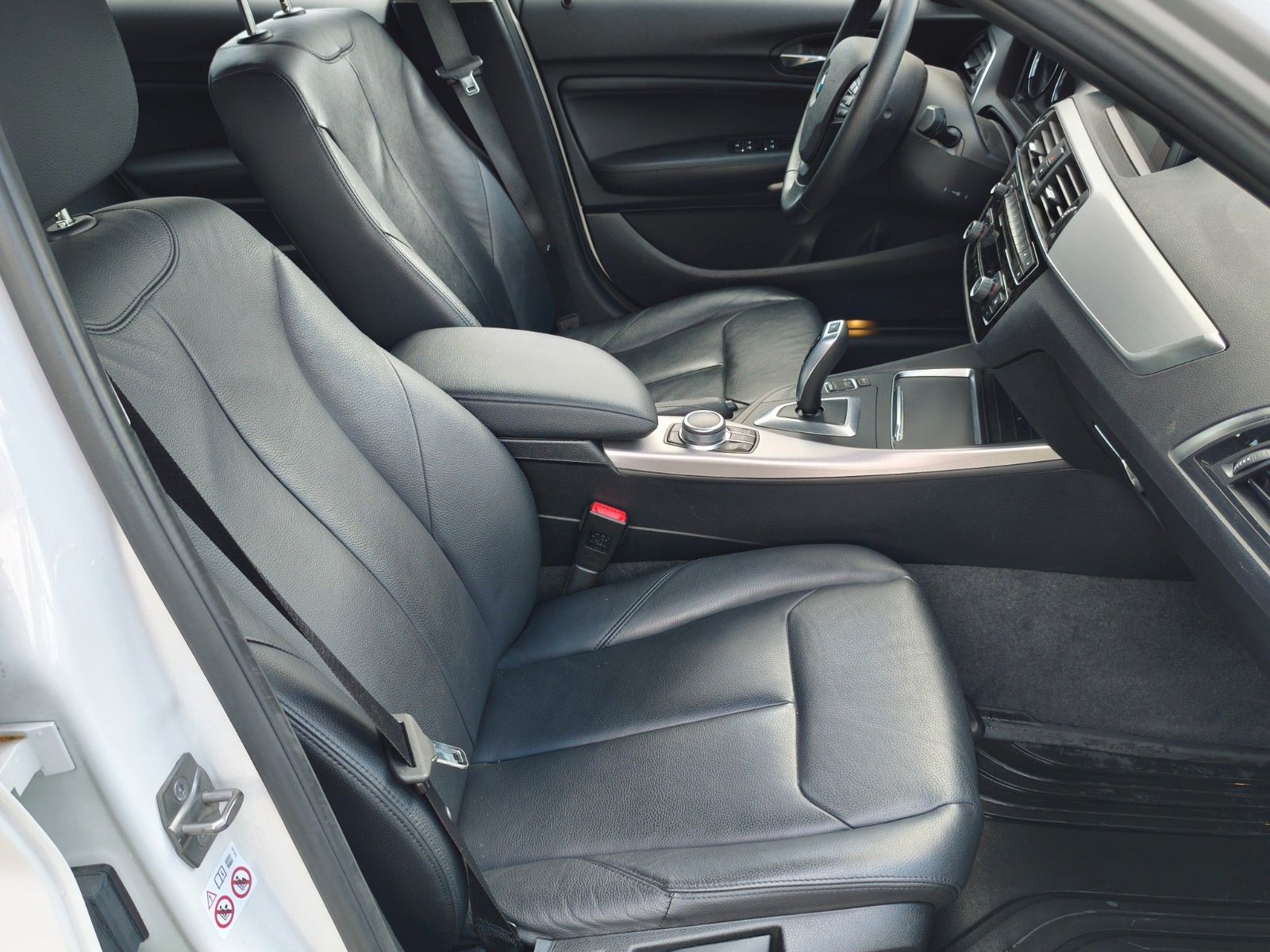 BMW 120 1 Limousine 5-trg. 120 i Advantage Tüv Neu foto 8