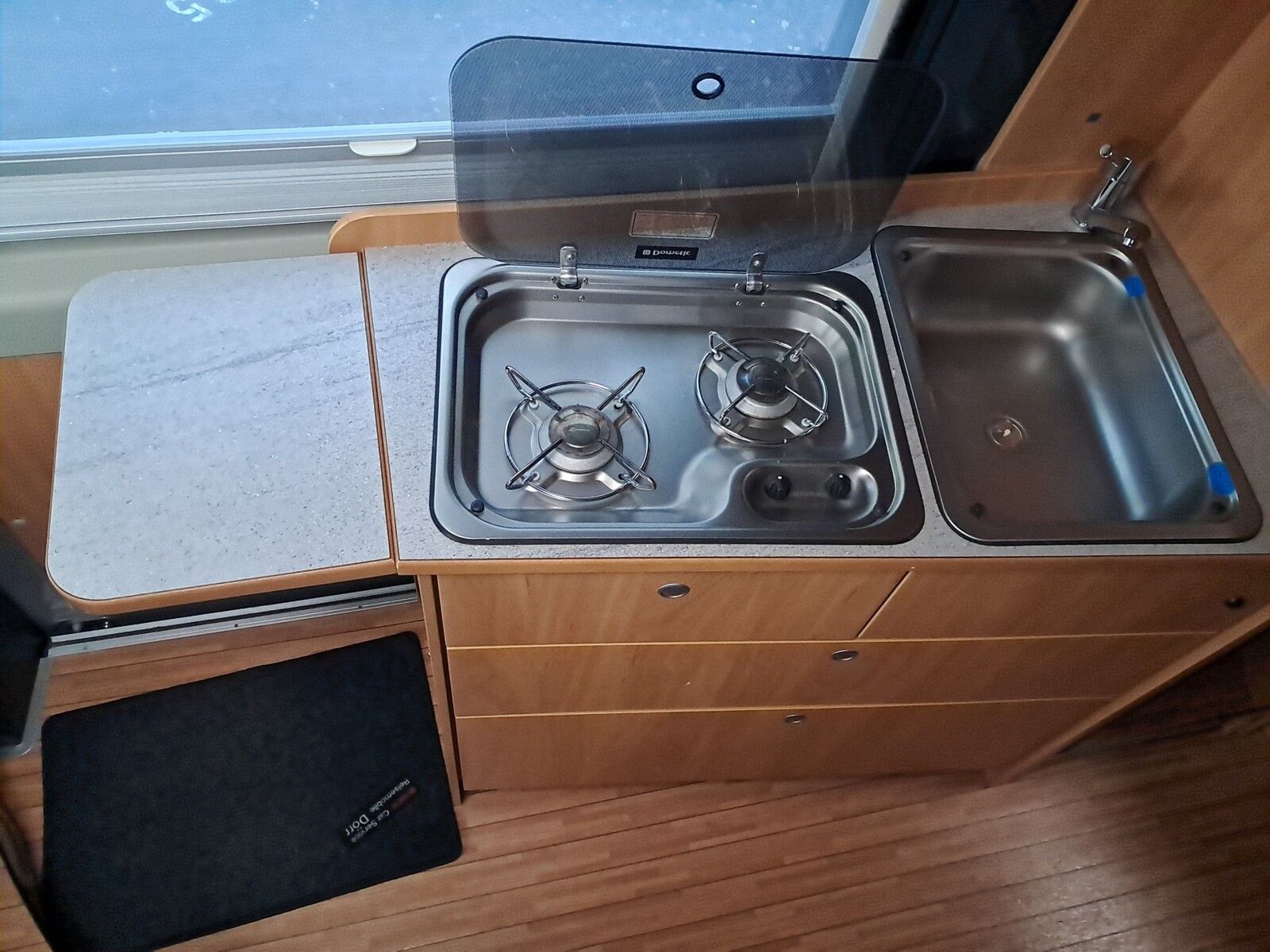 Fahrzeugabbildung Pössl 2Win Citroen Fahrradträger,Radio