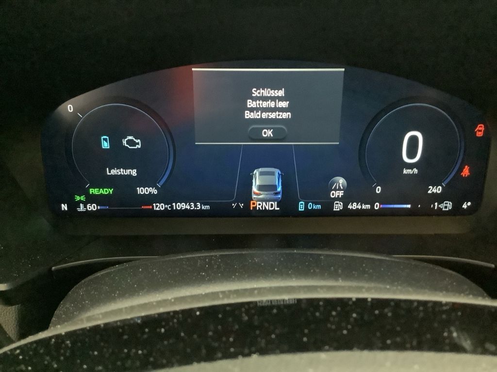Fahrzeugabbildung Ford Kuga Plug-In Hybrid Active X HUD AHK Navi B&O