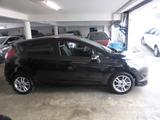 Ford Fiesta Titanium - Ford Fiesta: Titanium