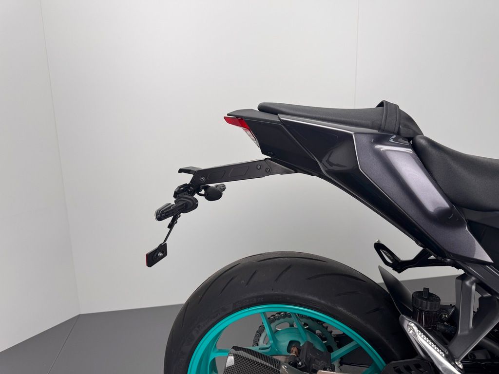 Fahrzeugabbildung Yamaha MT-09 *AKRAPOVIC *NEUWERTIG