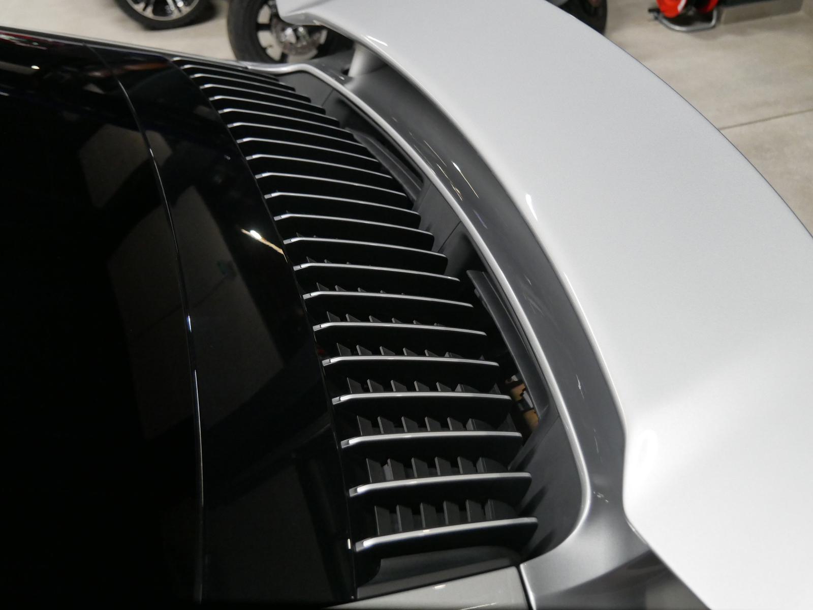Porsche 992 911 992 Turbo Sportabgas Sitzbelüftung