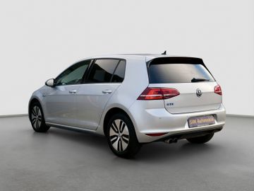 Volkswagen Golf - 3