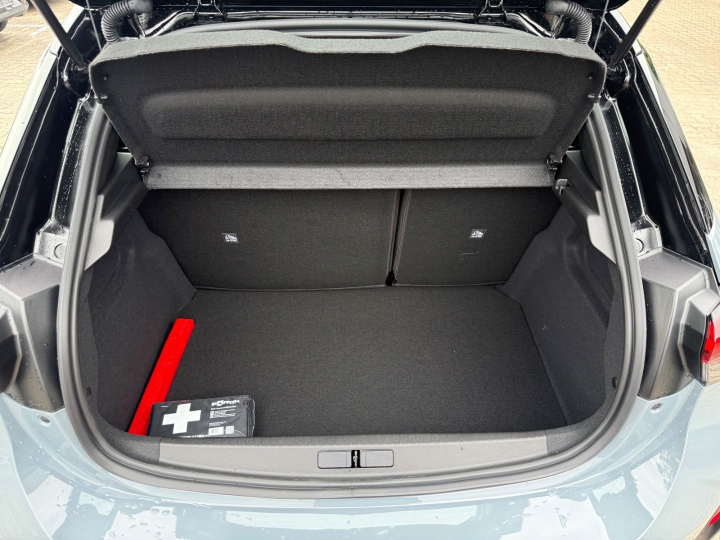 Fahrzeugabbildung Opel Corsa F GS SHZ+LHZ+Kamera+Allwetter