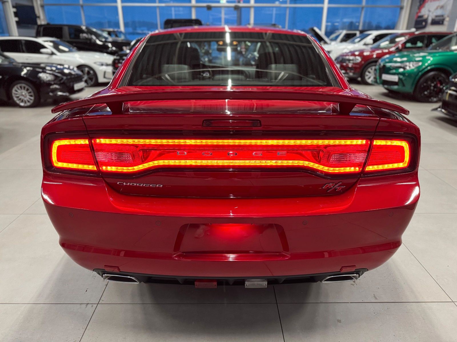 Fahrzeugabbildung Dodge Charger 5,7 R/T "Road-Track" Deutsche EZ