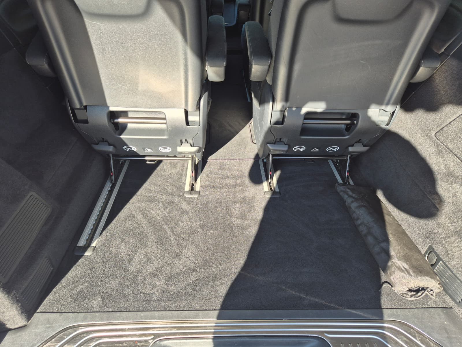 Fahrzeugabbildung Mercedes-Benz V 250 d EDITION 4MATIC lang LED*DISTRON.*MBUX10"