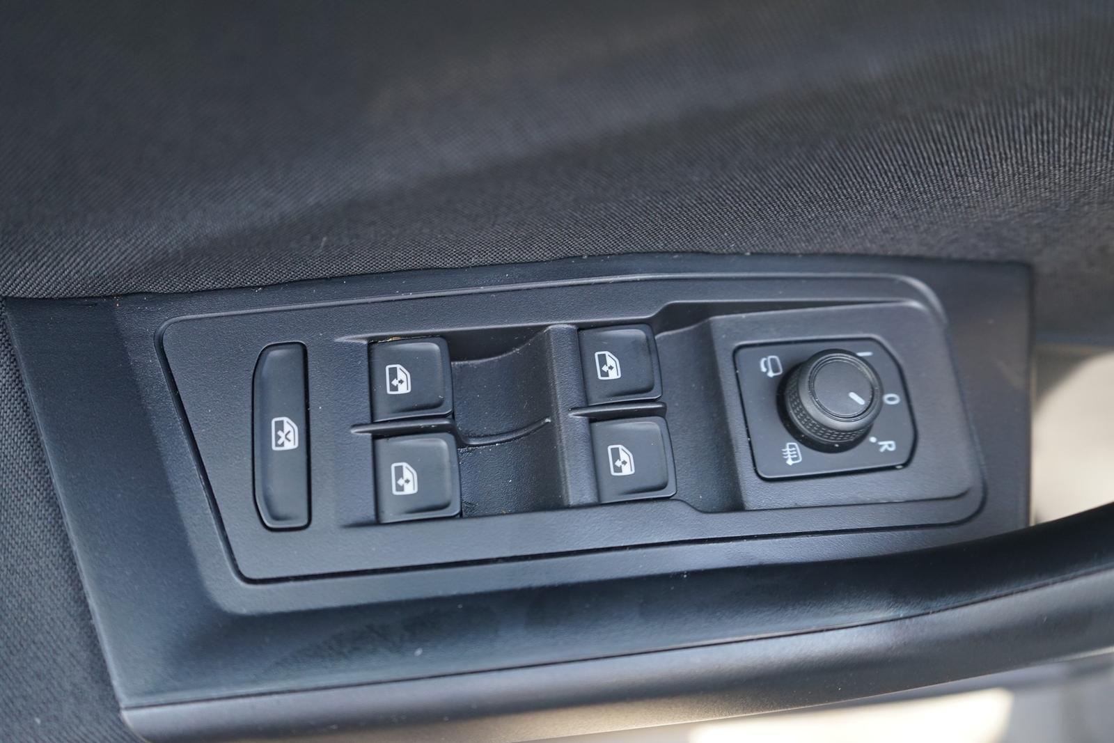 Volkswagen T-Roc 1.5 TSI DSG Life LED Android Apple AHK PDC, миниатюра 26