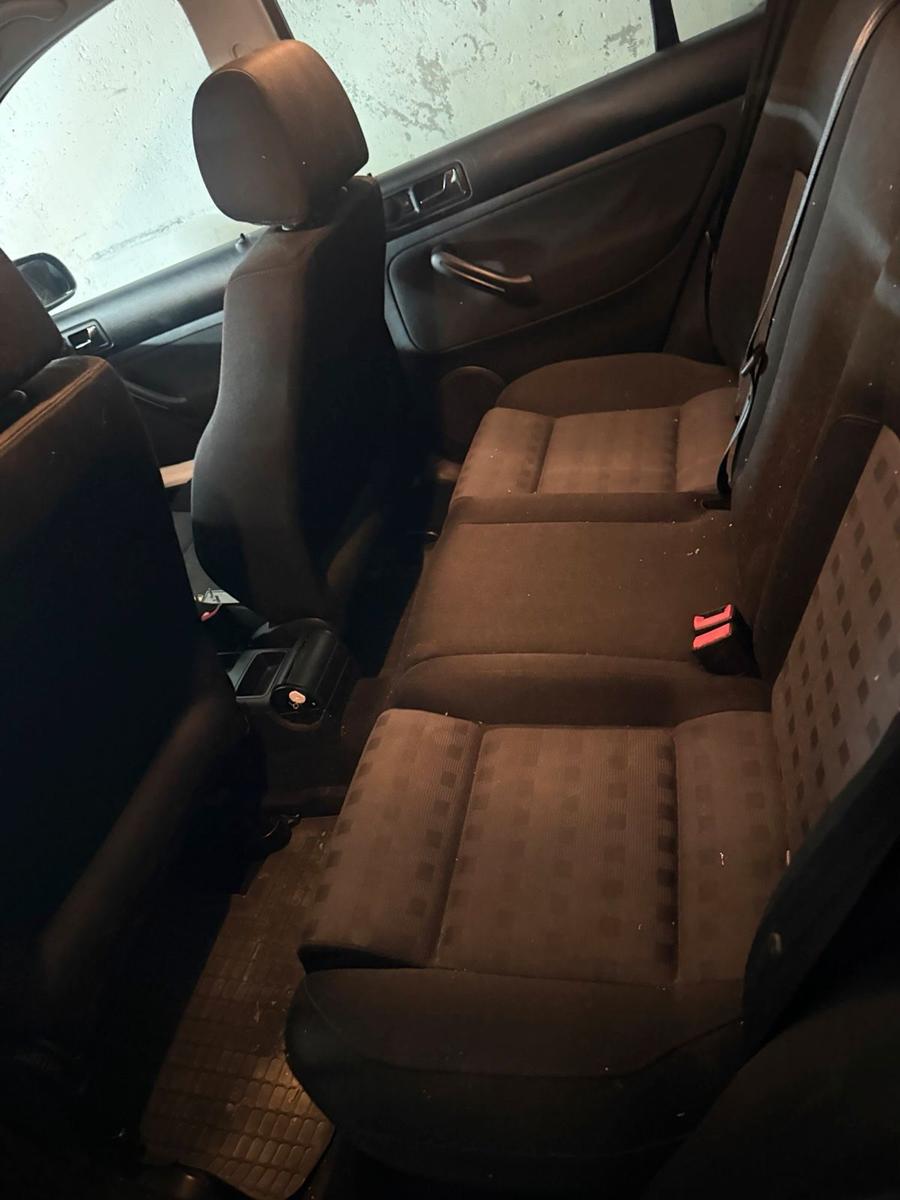 Volkswagen Golf 2006 — photo 10