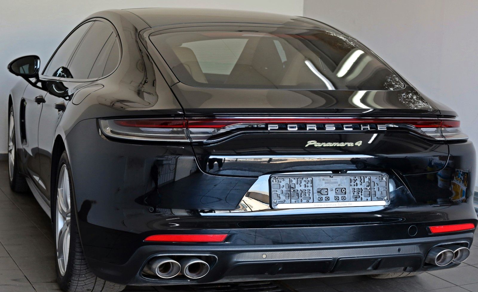 Fahrzeugabbildung Porsche Panamera 4 E-Hybrid,Panor,ACC,Soft Close,8 fach