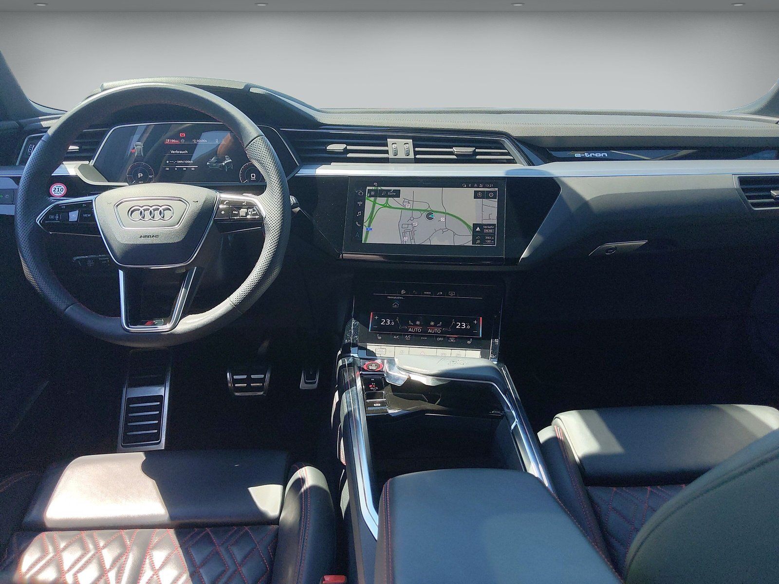 Audi SQ8 e-tron - Bild 10