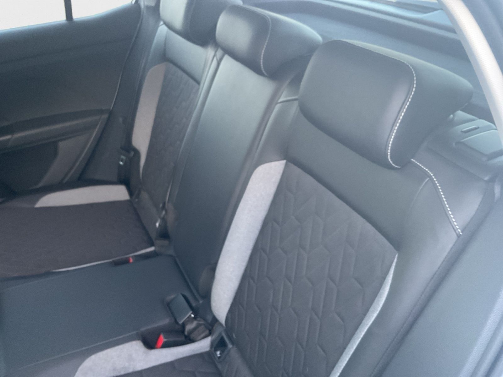 Volkswagen T-Cross - Bild 13