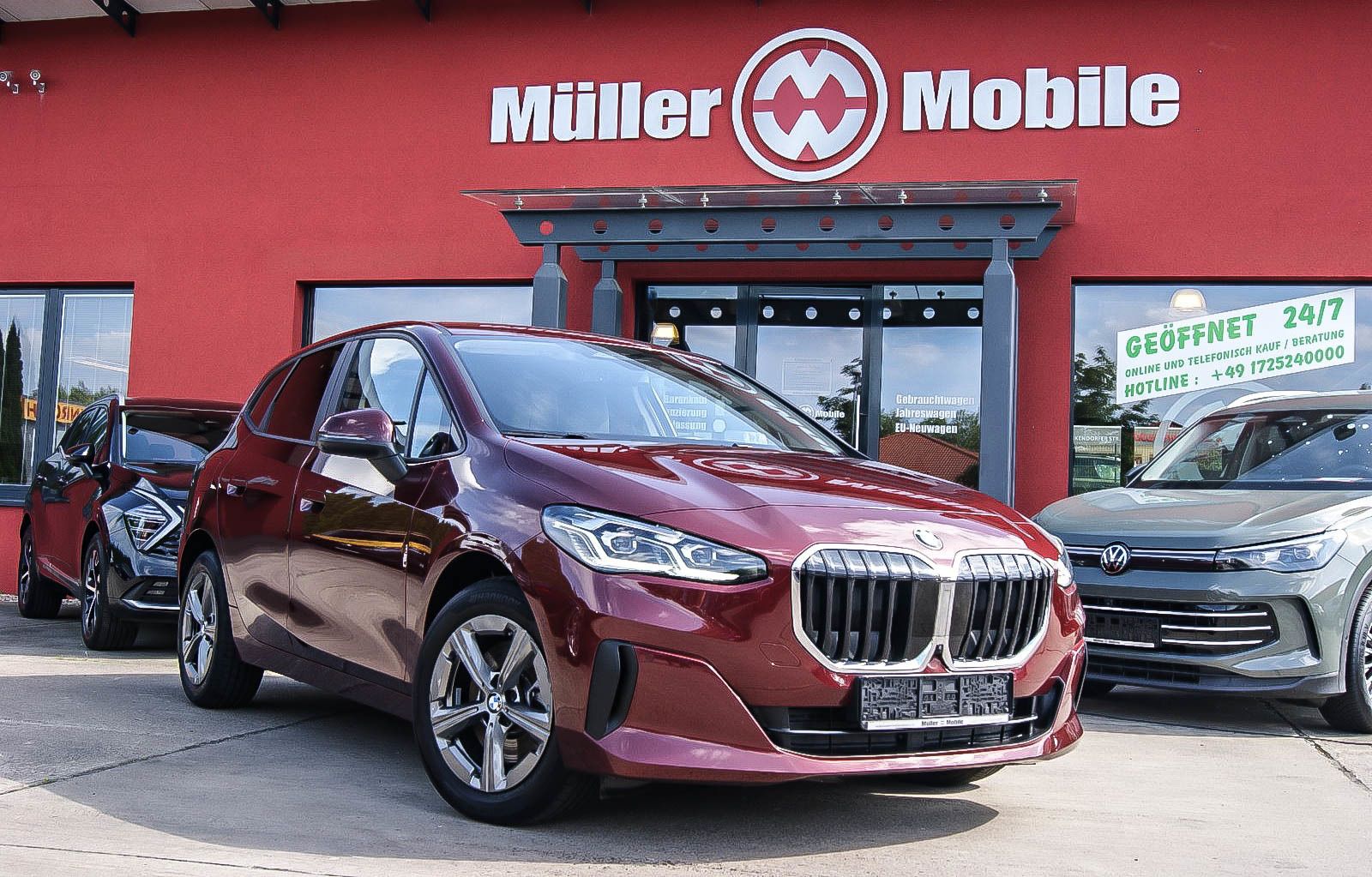 Fahrzeugabbildung BMW 223 Active Tourer i xDrive LEDER HEAD-UP SPORT 4