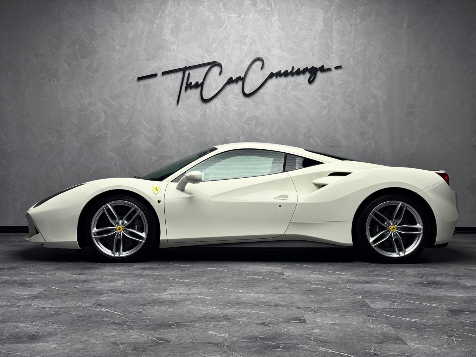 FERRARI 488 GTB CARBON RACING