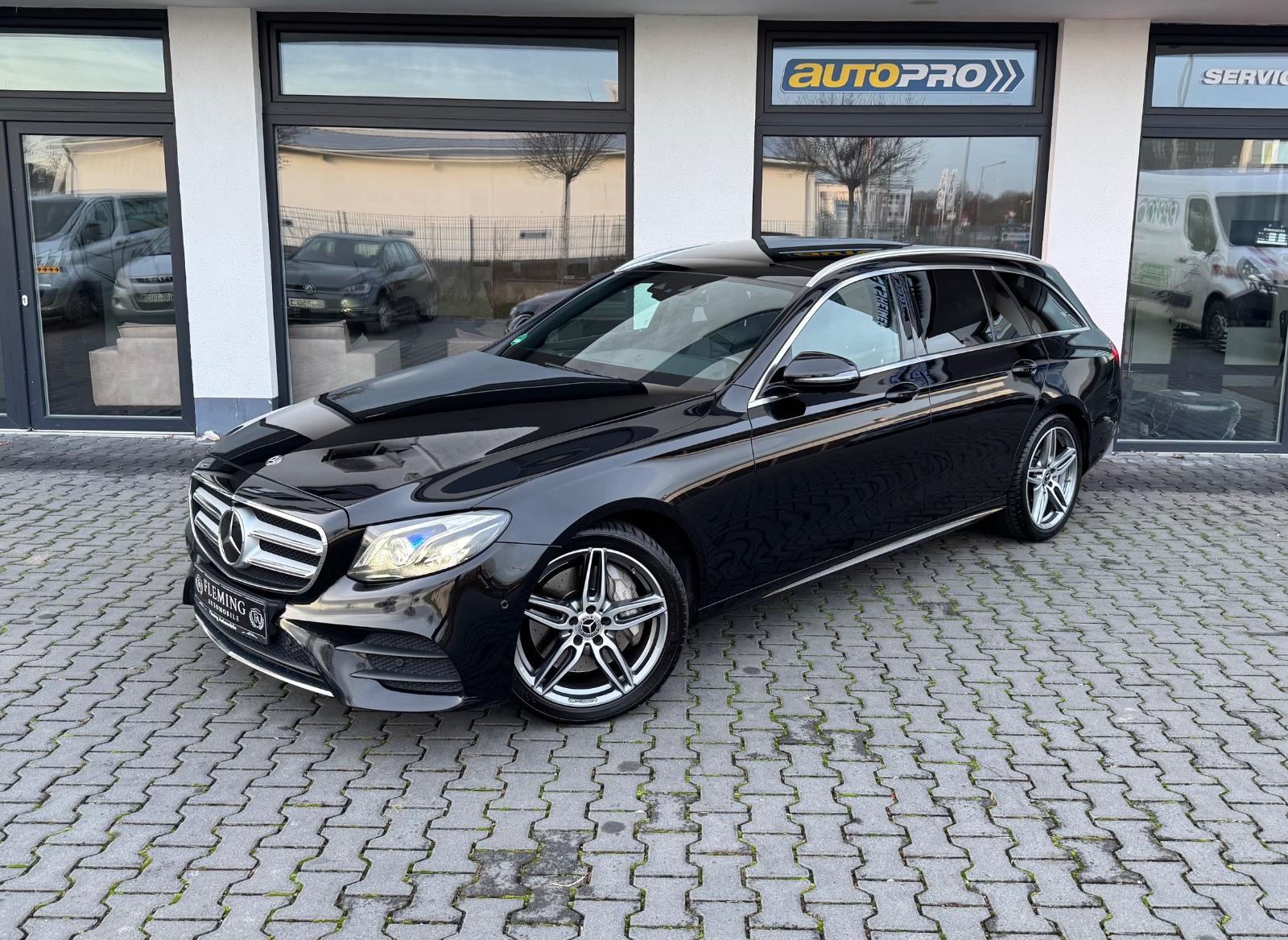 Mercedes-Benz E 400 4M*AMG/Mbeam/Distro+/Wide/Pano/Burmester