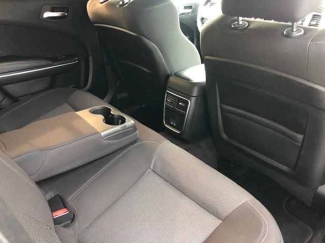 Fahrzeugabbildung Dodge Charger 6.4 SRT Scat Pack + Super TrackPak