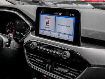 Ford Kuga 1.5 Trend Spurhalteassistent Alarmanlage