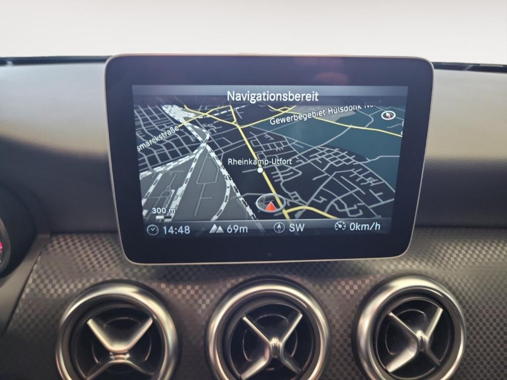 Mercedes-Benz A 250 BlueEfficiency Urban AUTOMATIK NAV LED SIT