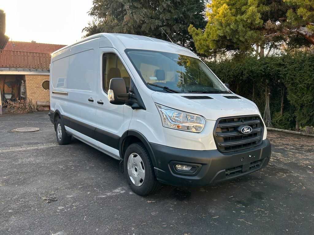 Image of Ford Transit