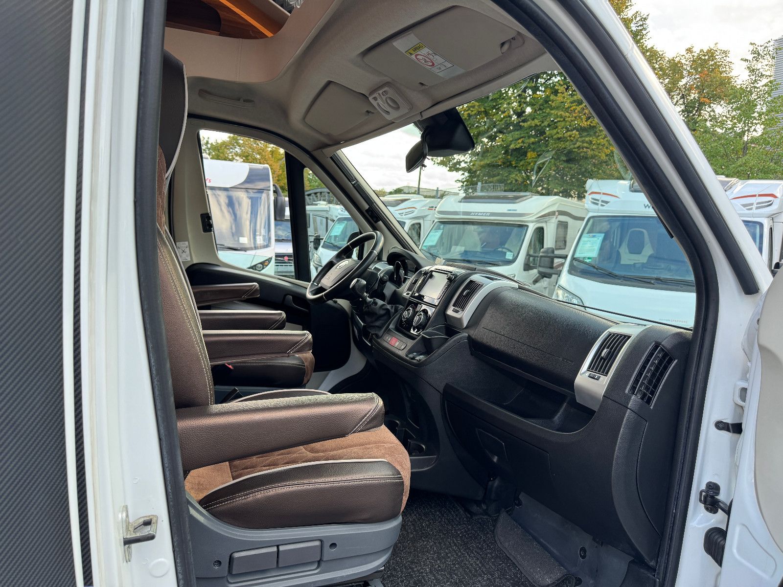 Fahrzeugabbildung Knaus SUN TI 700 MEG PLATINUM SELECTION FIAT 1.HAND
