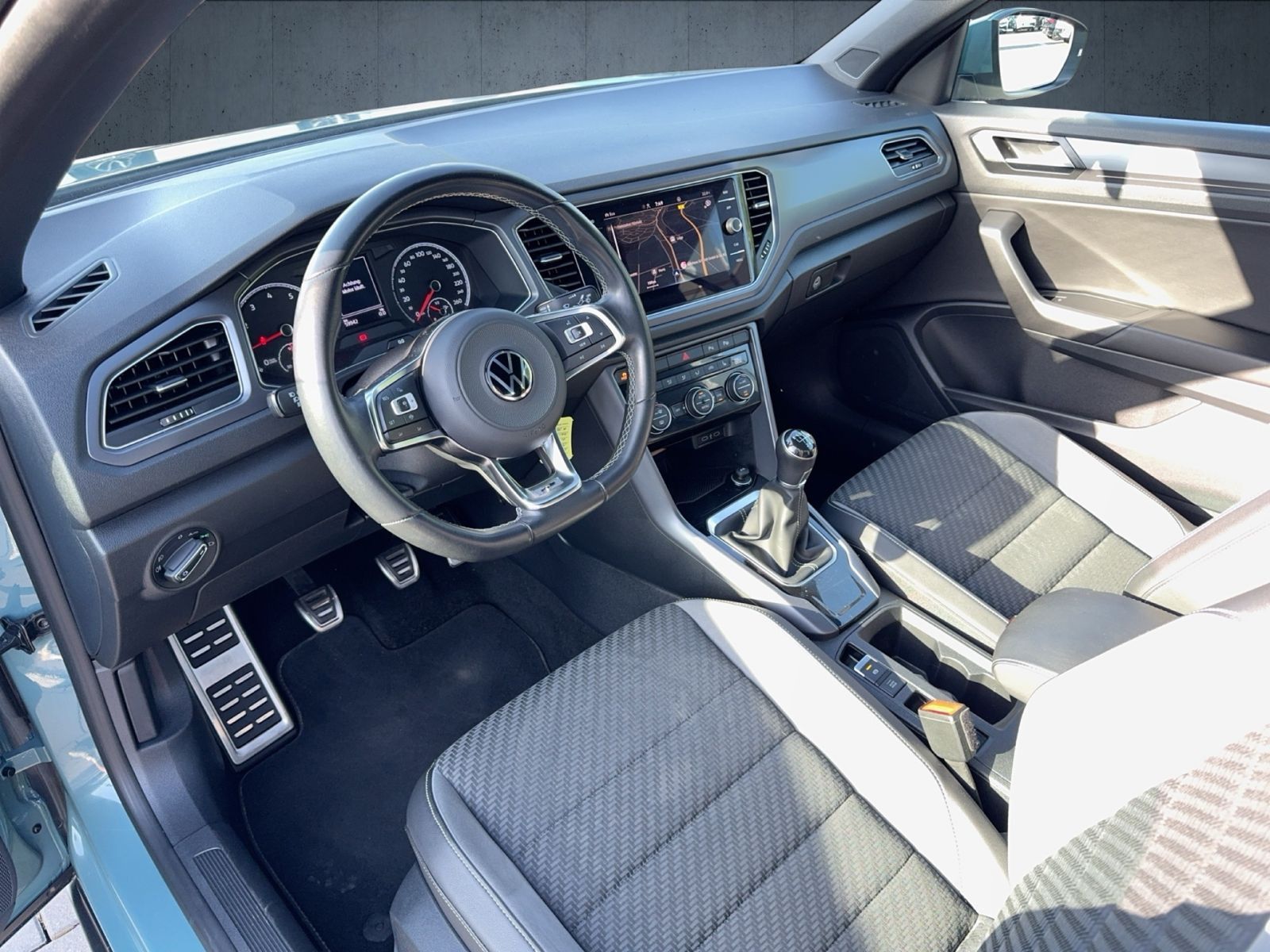 Volkswagen T-Roc - Bild 9