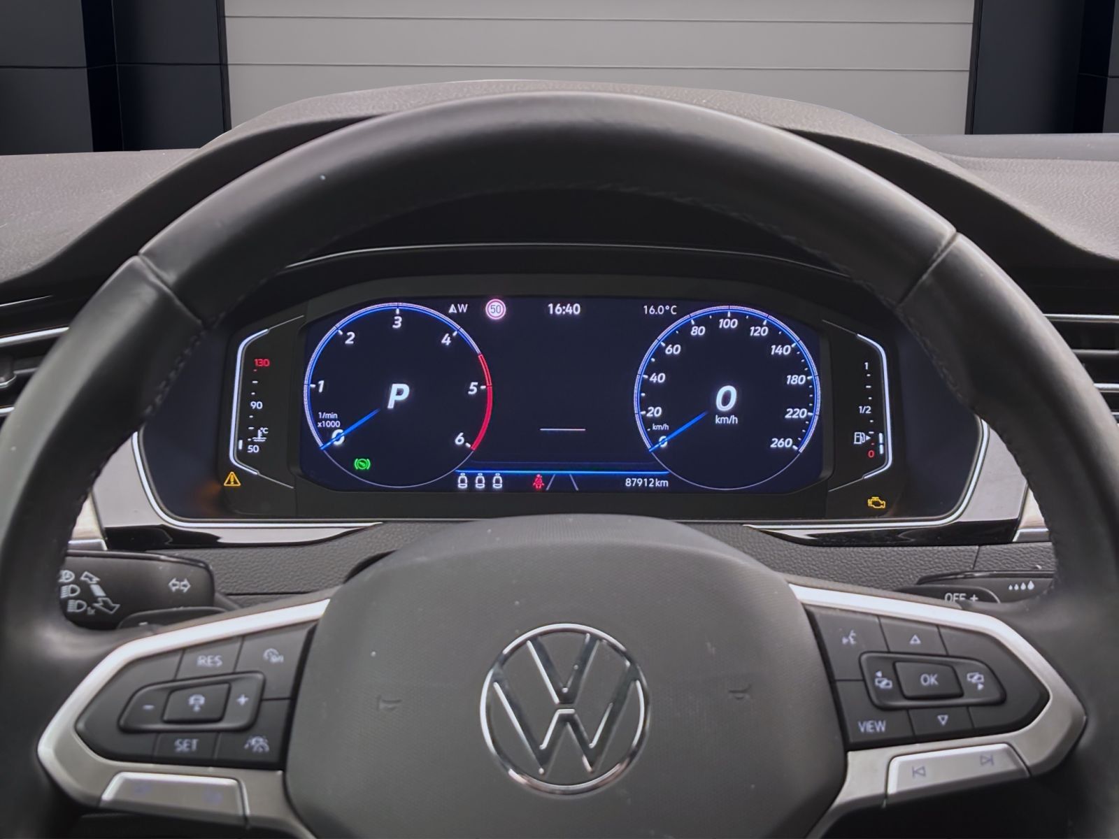 Volkswagen Passat Variant - Bild 12