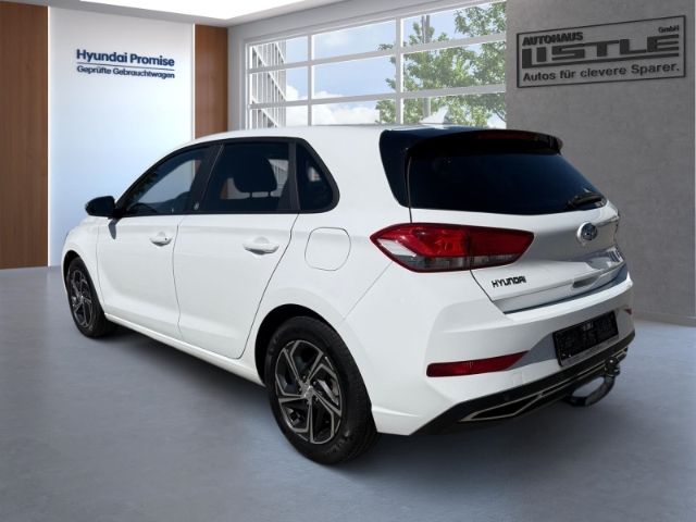 Fahrzeugabbildung Hyundai i30 1.0 Edition 30 +KLIMA+CARPLAY+RFK+PDC+SHZ+UV