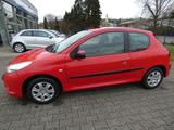 Peugeot 206 + 1.4*1 HAND*ERST 41Tkm*KLIMA*ALLWETTTERREIN - Peugeot 206: Limousine