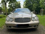 Mercedes-Benz MERCEDES-BENZ C240 TÜV bis 2027 Benzin - gebrauchte Mercedes-Benz C 240 aus dem Jahr 2002