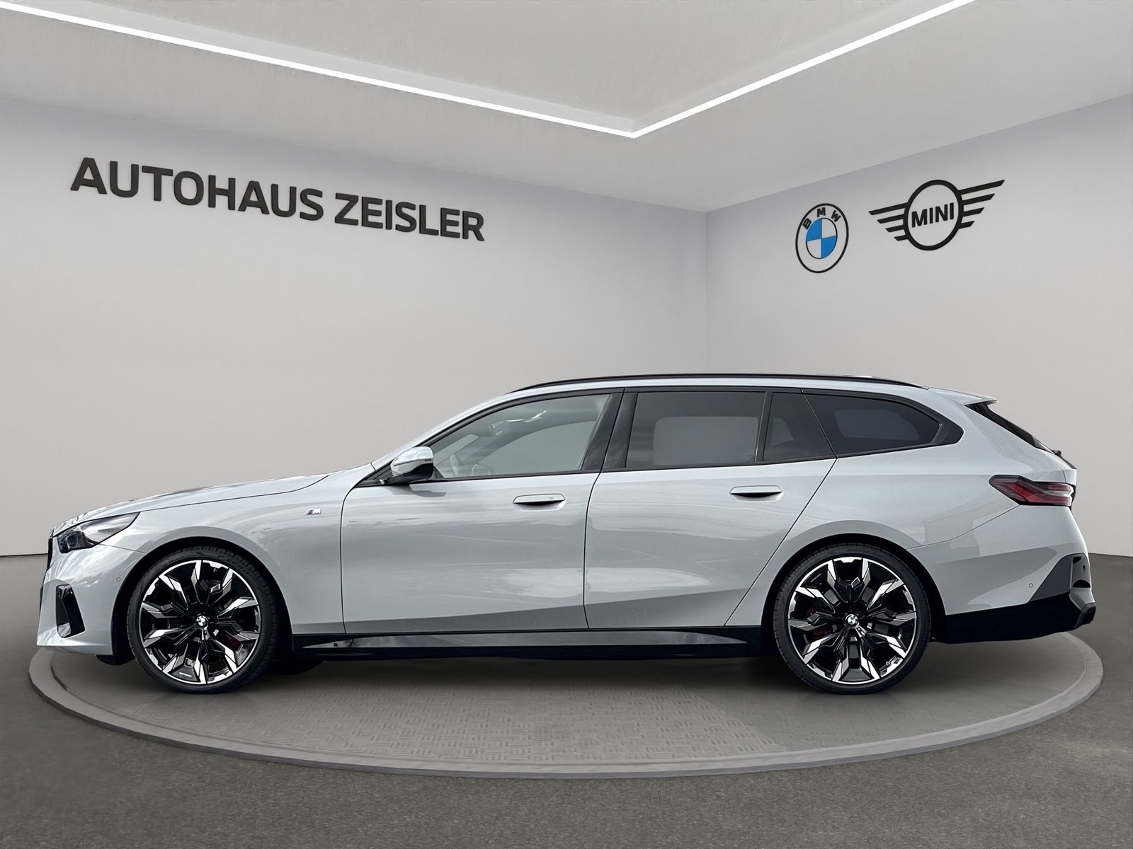 BMW 520d Touring °M SPORTPAKET PRO° klimatisierte Si foto 4