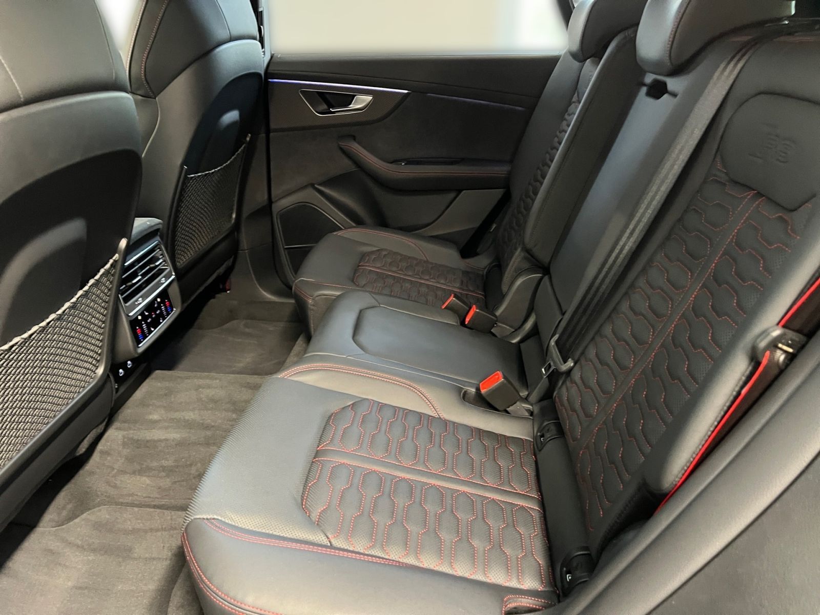Audi RSQ8 - Bild 11