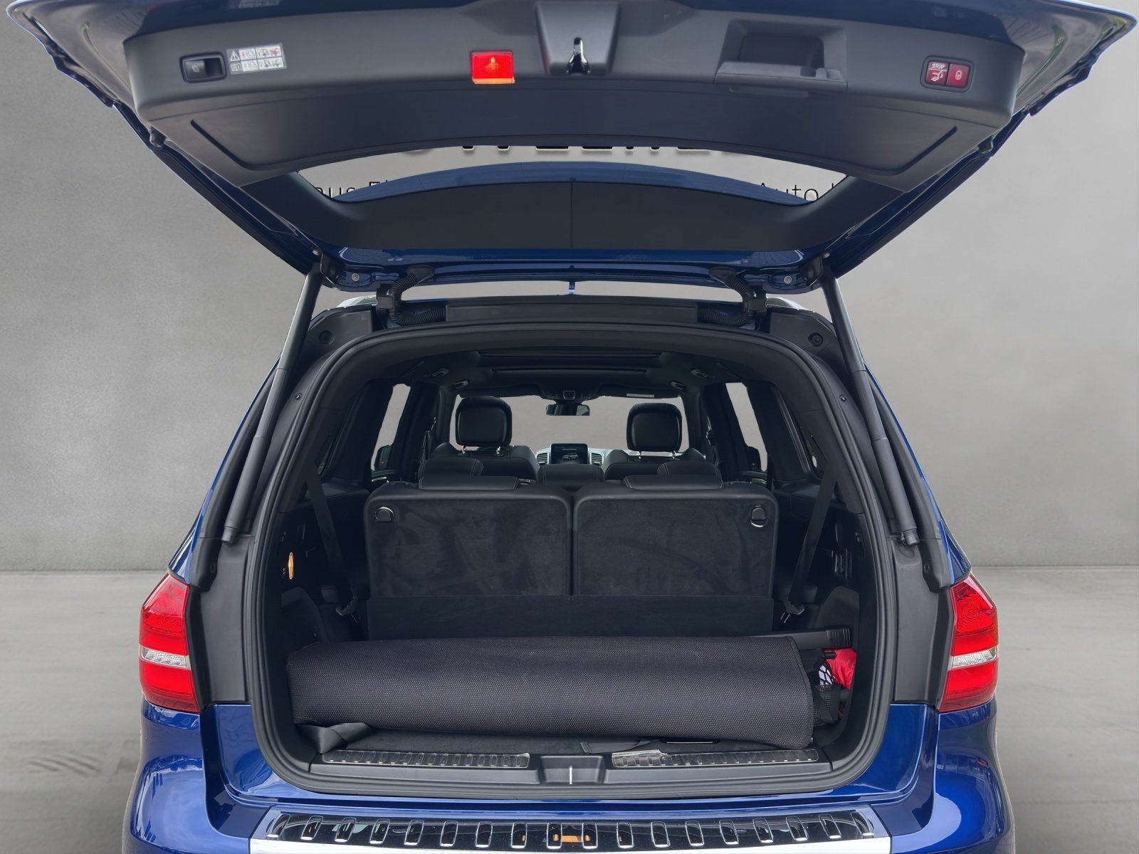 Fahrzeugabbildung Mercedes-Benz GLS63AMG Standhz B&O Drivers AHK Masage ACS Pano