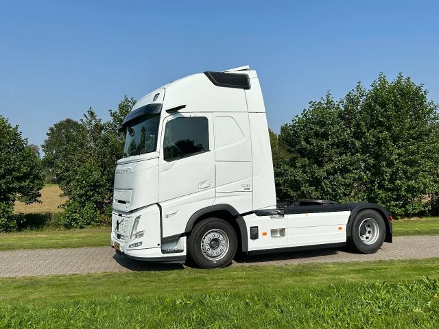 Volvo FH 500 AERO | I-SHAVE TC | PARK-COOLER | GLOBETR