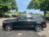 Audi Q7 3.0 TDI quattro*S-LINE/SPORTPLUS*PANO*LEDER* - Audi Q7 aus 2007: Line