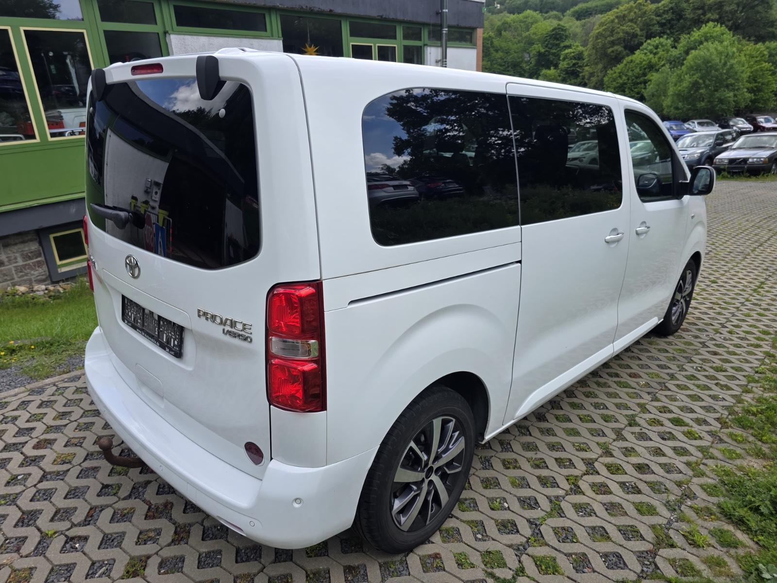 Toyota Proace Verso L1 Family HUD Garantie ZR neu