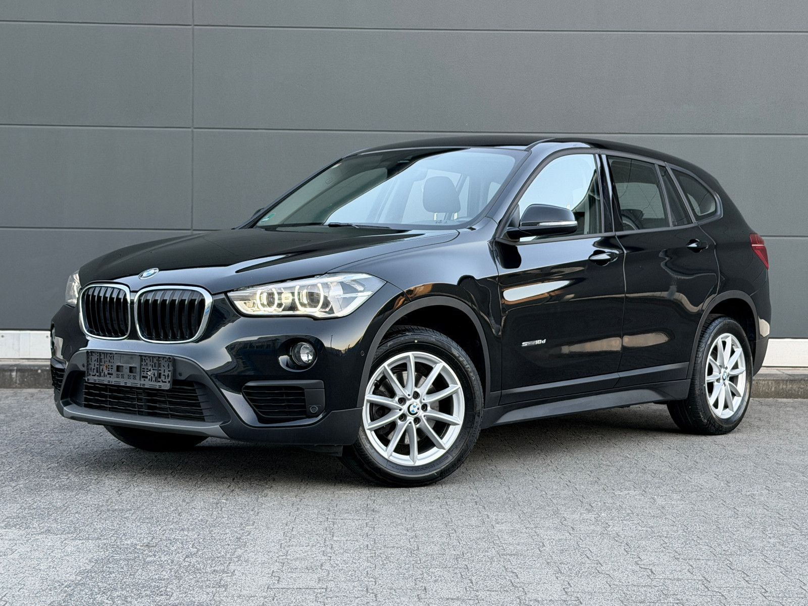 BMW X1 sDrive 18 d Advantage LED 1.Hand Unfallfrei