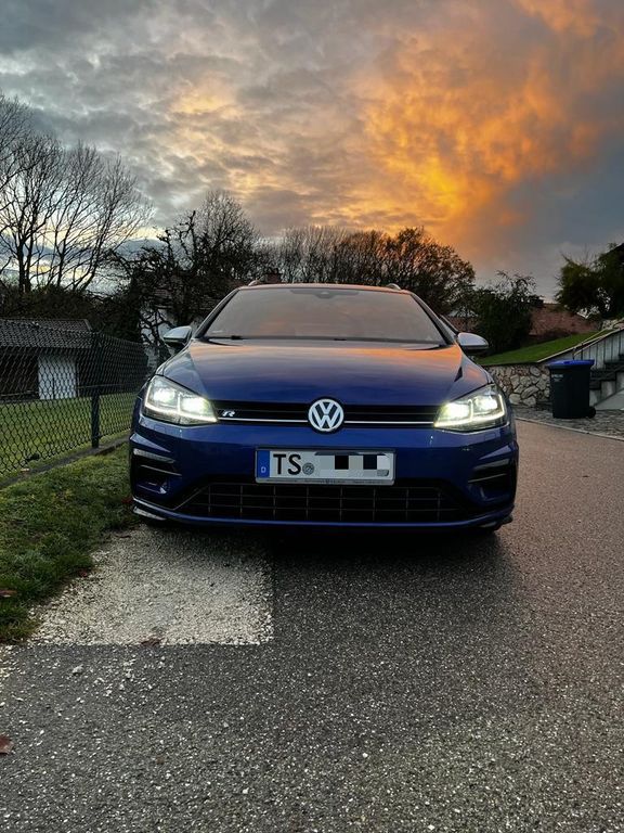 Image of Volkswagen Golf