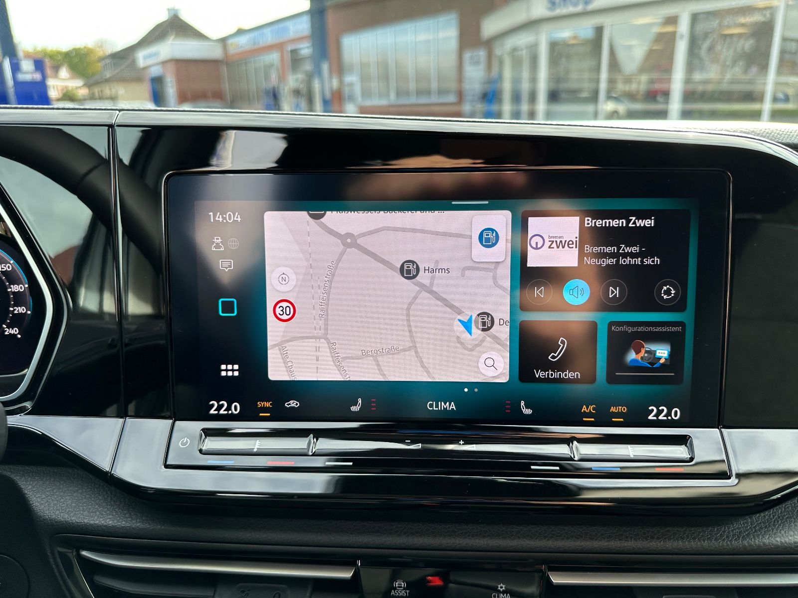 Fahrzeugabbildung Volkswagen Caddy Maxi 1.5 TSI Style DSG Navi/AHK/ACC/LED